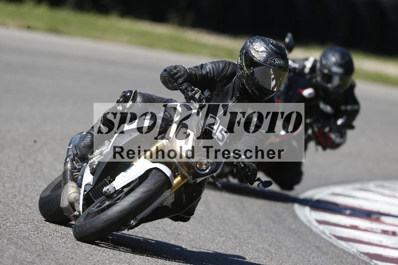 Archiv-2025/48 25.08.2025 Cornu Master School ADR/blau-bleu/125